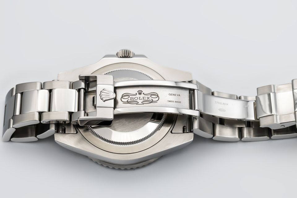 Rolex GMT Master II 116710 LN Image 4